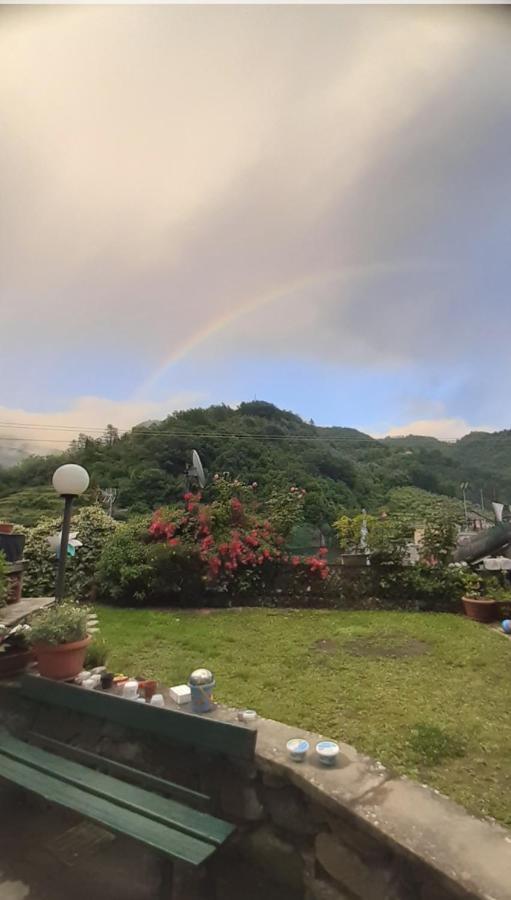 Casa Ylenia Villa Borzonasca Eksteriør billede